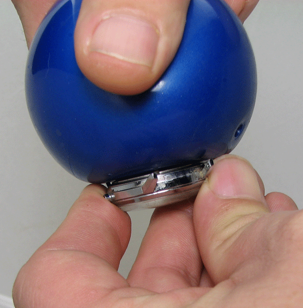 Case gripping ball used for opening a watch case